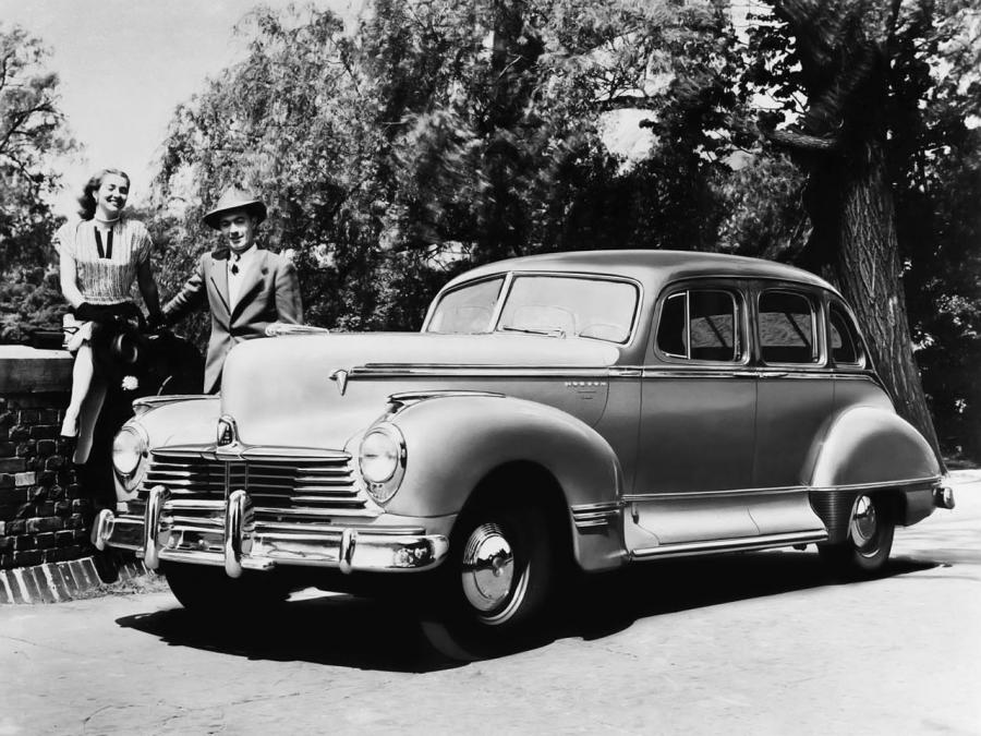  Hudson Commodore Sedan 1946 года  (фото 1 из 1)